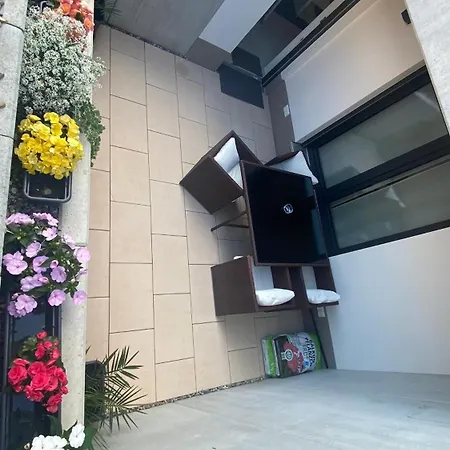 Stillvoll Neubau-appart Nahe Legoland Und Fachklinik Apartment Ichenhausen