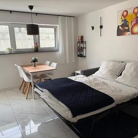 Stillvoll Neubau-appart Nahe Legoland Und Fachklinik شقة